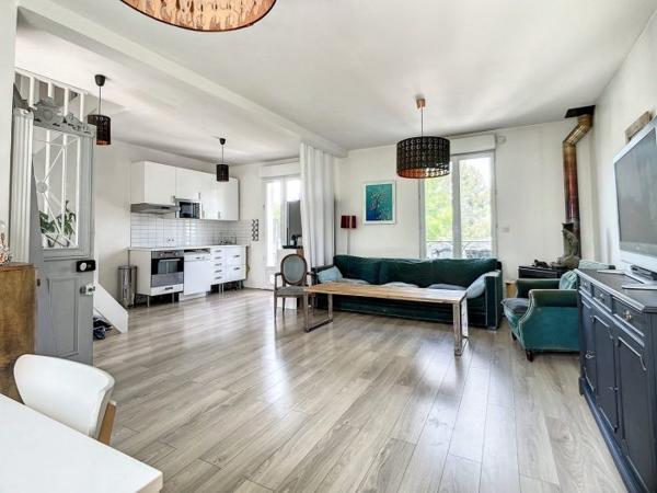 Maison Montesson 105.01 m²