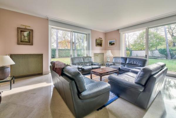 Maison Le Vésinet 257 m²