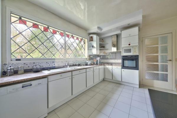 Maison Le Vésinet 257 m²
