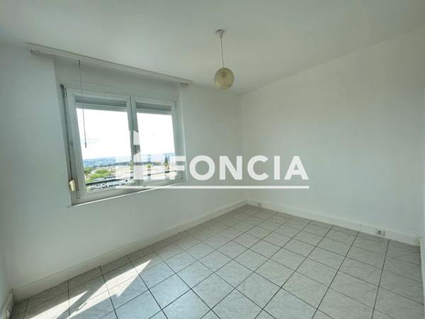 Location Appartement 4 pièces 69.91 m² - 5 RUE GUY ROPARTZ Nancy 54000