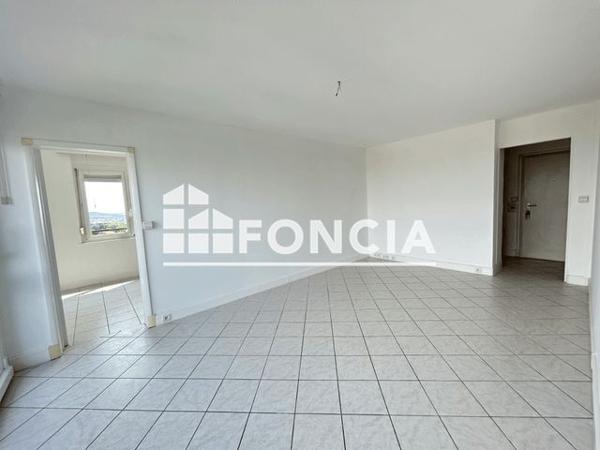 Location Appartement 4 pièces 69.91 m² - 5 RUE GUY ROPARTZ Nancy 54000