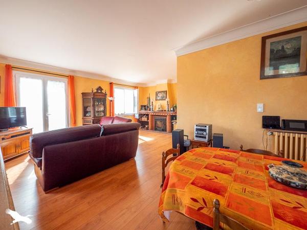 Maison à vendre |  Lavelanet |  5 pièces | 198 m²