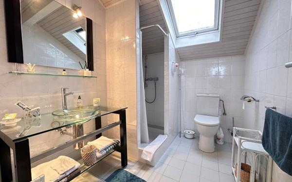 Appartement à vendre    4 pièces •  Reignier-Ésery