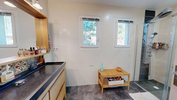 Saint-André-de-Roquelongue, Villa 147 m², 4 chambres, Suite parentale, Piscine chauffée, Terrain 1200 m²