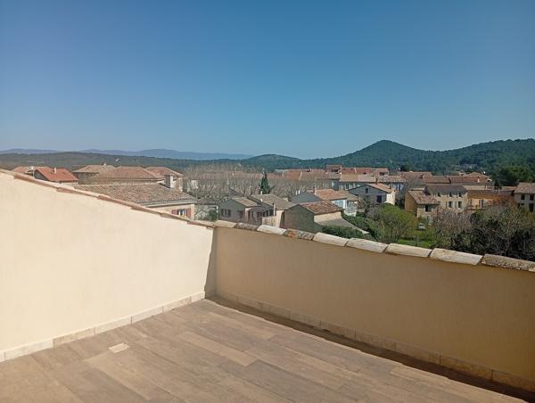 Loft de charme avec terrasse tropezienne – Provence, Rognes (13840)
