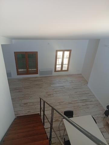 Loft de charme avec terrasse tropezienne – Provence, Rognes (13840)