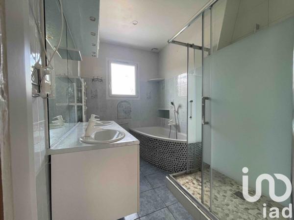 Maison à vendre 5 pièces 158 m² Parçay-Meslay