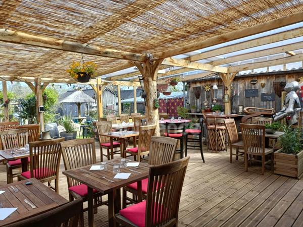 RESTAURANT PIZZERIA Emplacement exceptionnel PAIMPONT