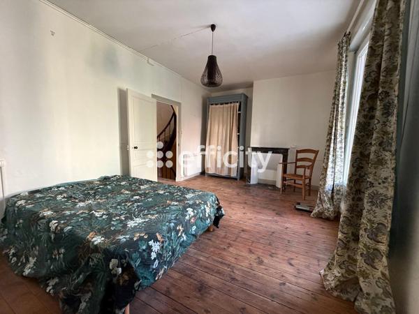 Maison
         5 pièces
        - 85 m² 158 000 € *
