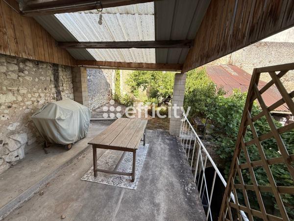 Maison
         5 pièces
        - 85 m² 158 000 € *