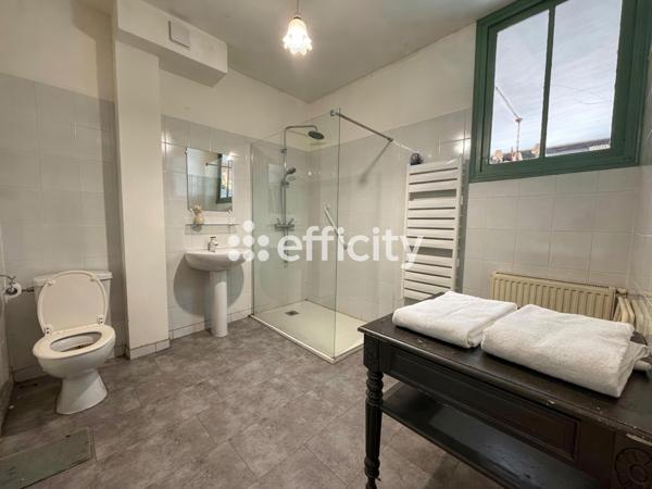 Maison
         5 pièces
        - 85 m² 158 000 € *