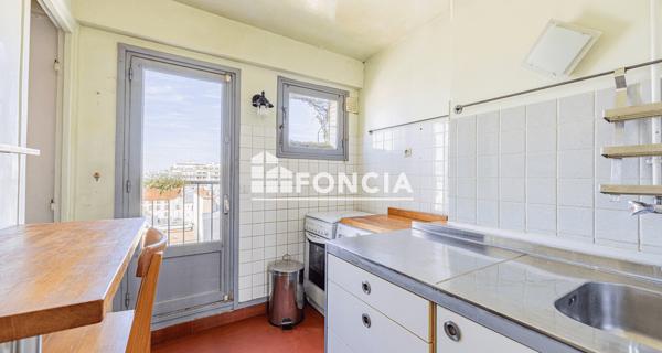 À vendre Appartement 3 pièces 63.5 m² - Paris 75015