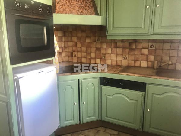 Soisy-sur-École (91840) Maison 3 chambres, sous-sol total, grand garage, jardin