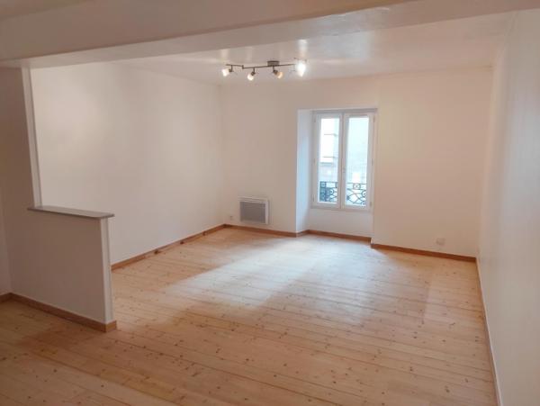 Location Appartement 2 pièces Étampes (91150) - Centre ville