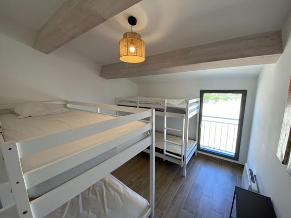 SAINT DENIS - maison 4 chambres - piscine - 113 m²