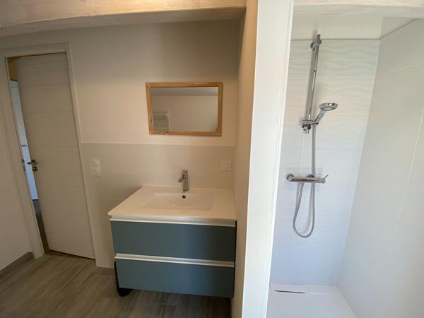 SAINT DENIS - maison 4 chambres - piscine - 113 m²