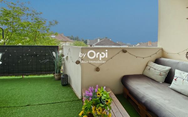 Appartement à vendre    3 pièces • 64 m2 Montluçon