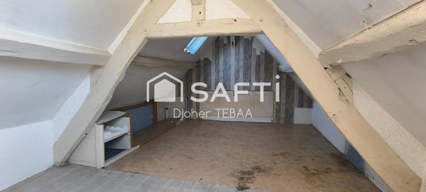 Maison ancienne avec terrain et garage