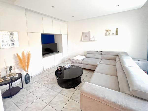 Les Pennes Mirabeau - La Renardiere - T3 75.61 m2 + cave