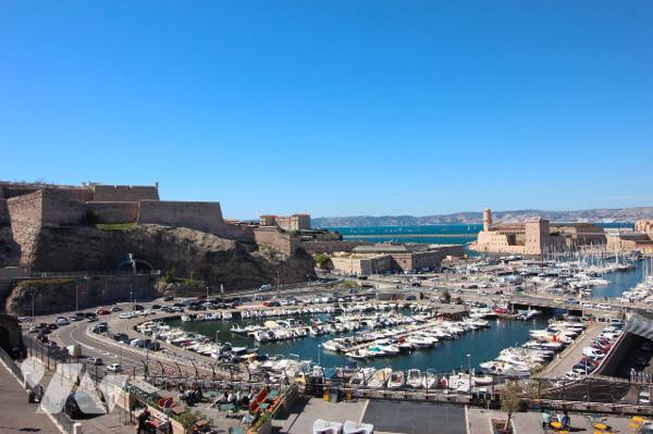 Bel appartement T2 (MAGNIFIQUE VUE MER) de 65m2 Carrez dans le quartier de Saint-Victor (7e).