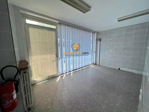 Vente Local commercial 2 pièces 53 m2 à Lourdes