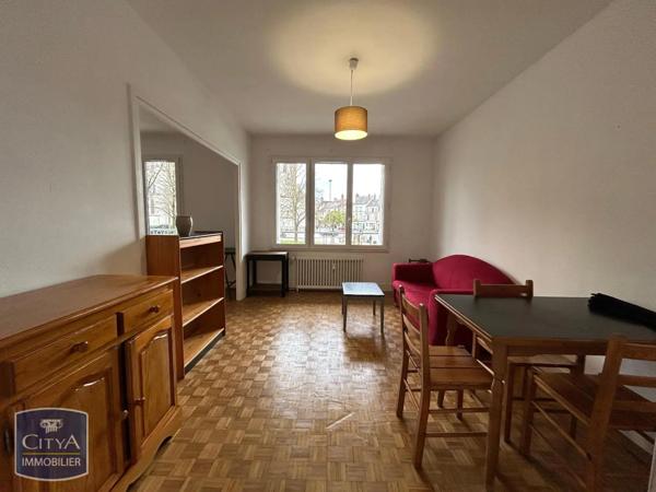 Appartement à louer 1 pièce 40.36m²