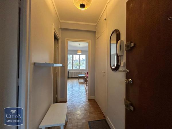 Appartement à louer 1 pièce 40.36m²