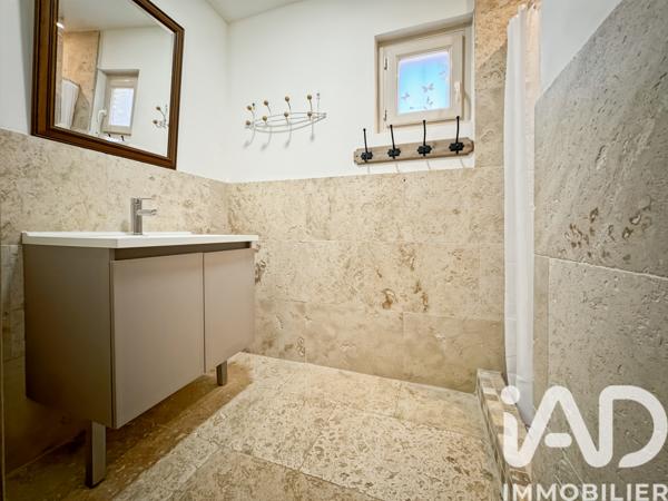 Maison à vendre 8 pièces 256 m² Arles