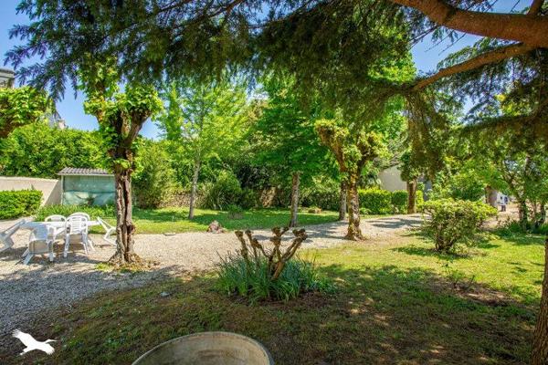 Maison à vendre |  Cadillac |  6 pièces | 240 m²