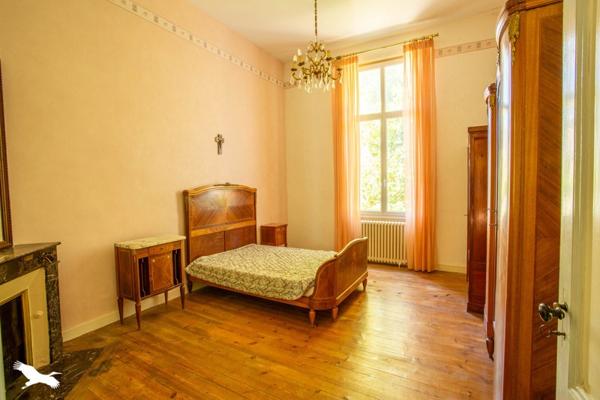 Maison à vendre |  Cadillac |  6 pièces | 240 m²