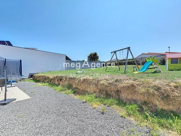 Maison à LA ROMAGNE, 49740 - 5 pièces 98m²