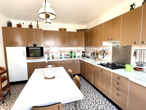 Maison traditionnelle 4 chambres en impasse