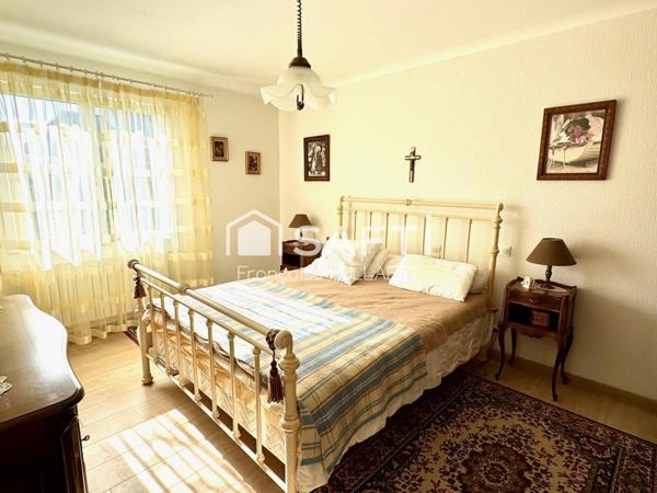 Maison traditionnelle 4 chambres en impasse