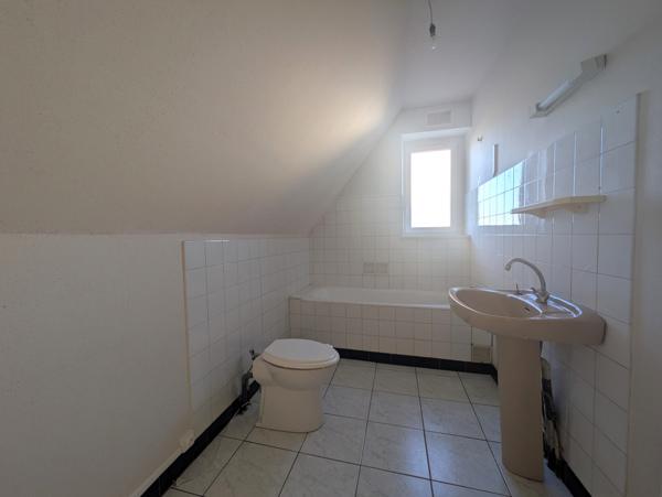 Maison à proximité du bourg