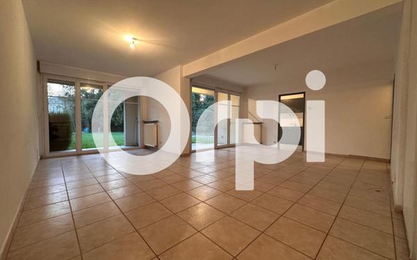 Appartement à vendre    3 pièces • 90 m2 Soissons