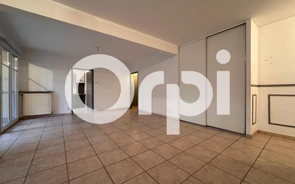 Appartement à vendre    3 pièces • 90 m2 Soissons