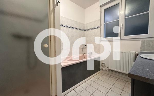 Appartement à vendre    3 pièces • 90 m2 Soissons