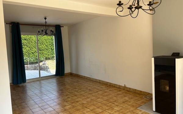 Maison à vendre    6 pièces • 108 m2 Séné