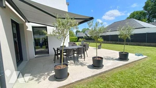 Maison 5 pièces à vendre, PONTIVY (56300)
Surface habitable : env. 143 m² | Terrain : 693 m² |...