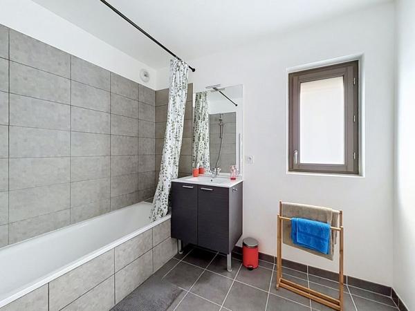 Appartement à vendre 279 000 € Bordeaux 3 p 66 m² DPE A