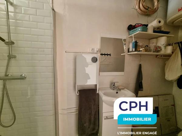 Bureau à vendre à Paris (75014)