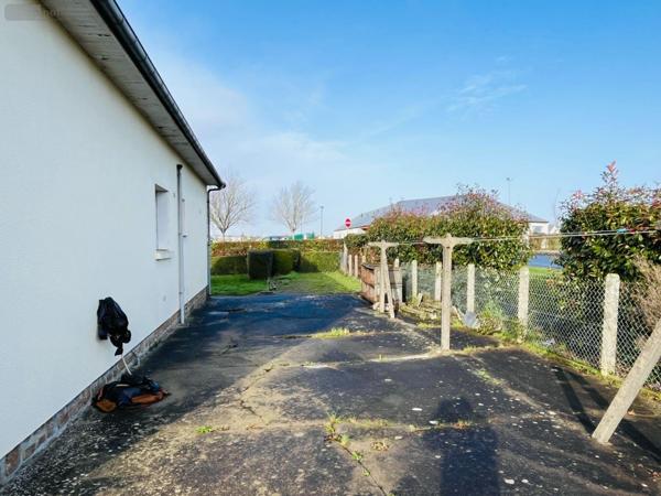 Maison à vendre à Avranches dans la Manche (50300), ref : 12547/360