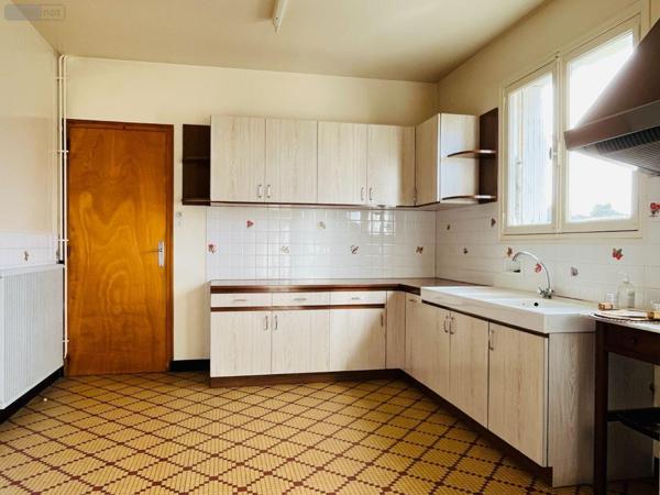 Maison à vendre à Avranches dans la Manche (50300), ref : 12547/360