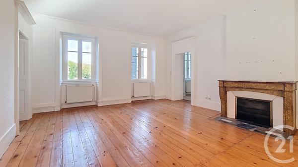 Appartement F7 à vendre  7 pièces - 180 m2 VESOUL - 70