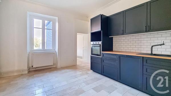 Appartement F7 à vendre  7 pièces - 180 m2 VESOUL - 70