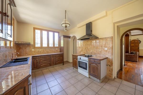 Montauban (82000) EXCLUSIVITÉ, MONTAUBAN QUARTIER BEAUSOLEIL MAISON 1930 DE TYPE T4.