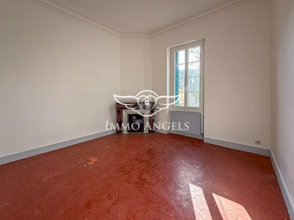 Maison de maître développant 262 m2, vue exceptionnelle