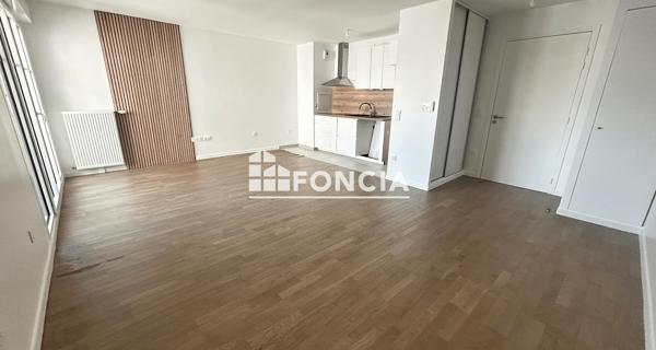 Location Appartement 3 pièces 71.95 m² - Châtenay-malabry 92290