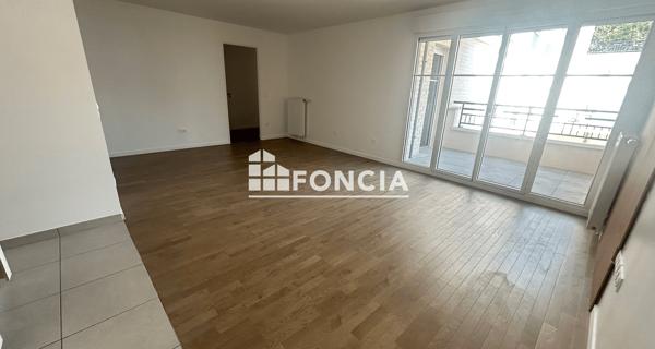 Location Appartement 3 pièces 71.95 m² - Châtenay-malabry 92290