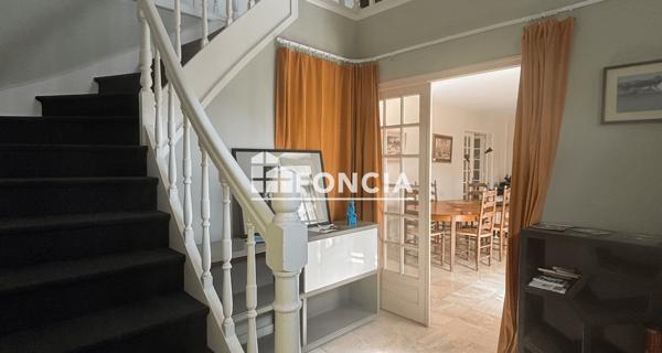 À vendre Maison 7 pièces 189 m² - Laval 53000